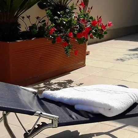 Apartament Vuemme 97 *